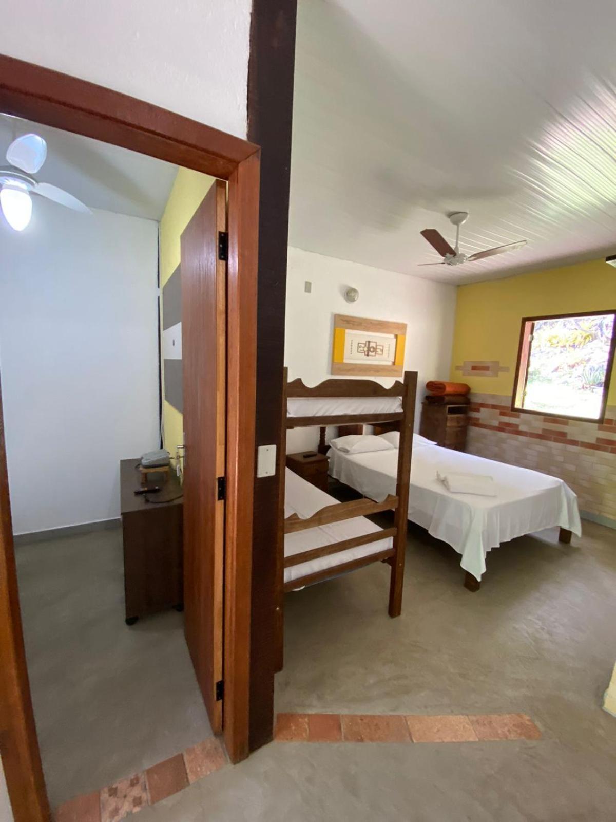 Quarto Quádruplo Econômico com Banheiro Compartilhado